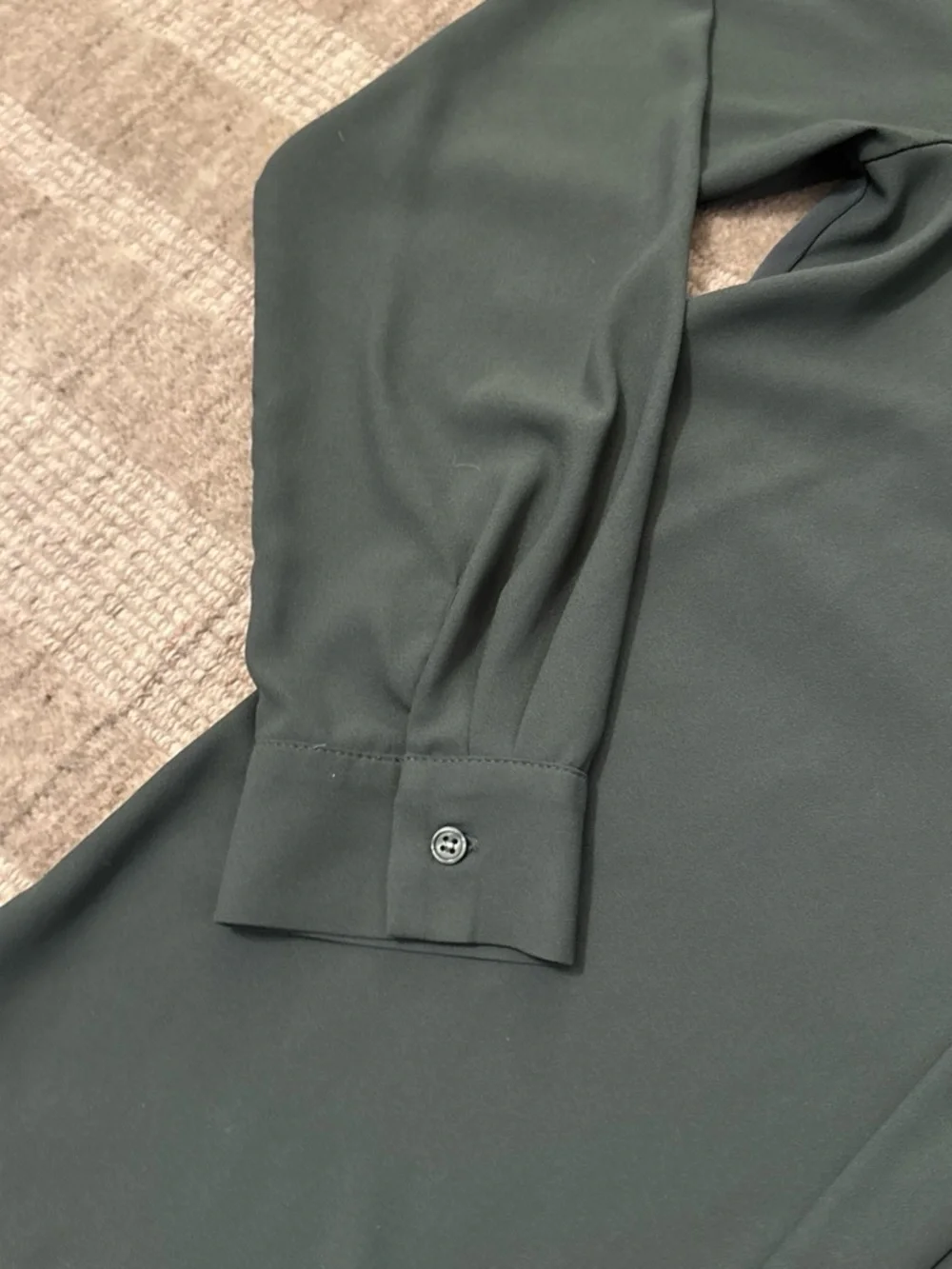 Ann Taylor Dark Green Pleated Front Button-Down Blouse